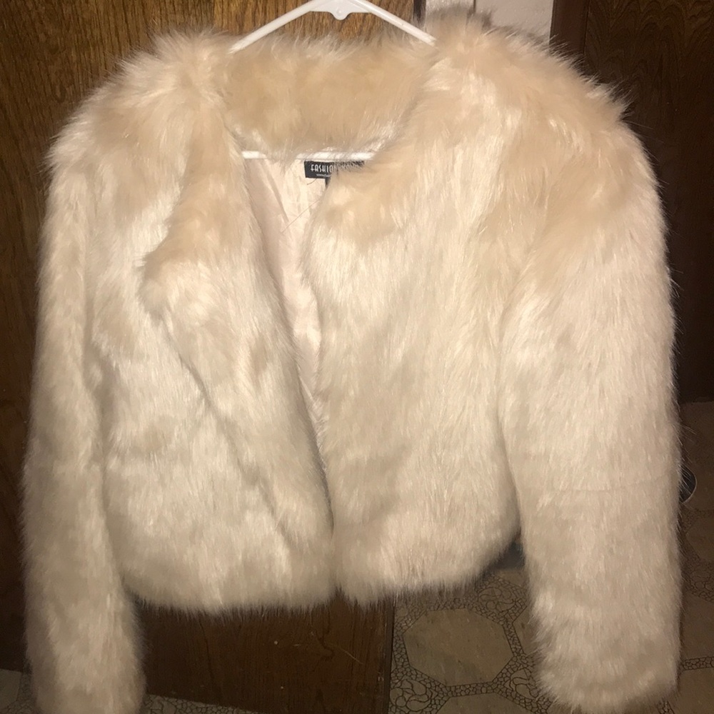 Fur jacket - Picture 5 of 8
